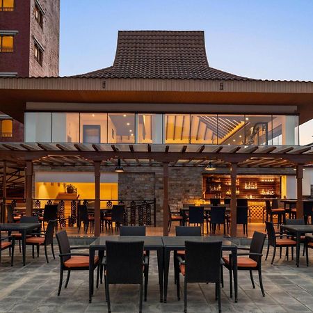Hotel Ramada By Wyndham Kathmandu Dhumbarahi Exterior foto