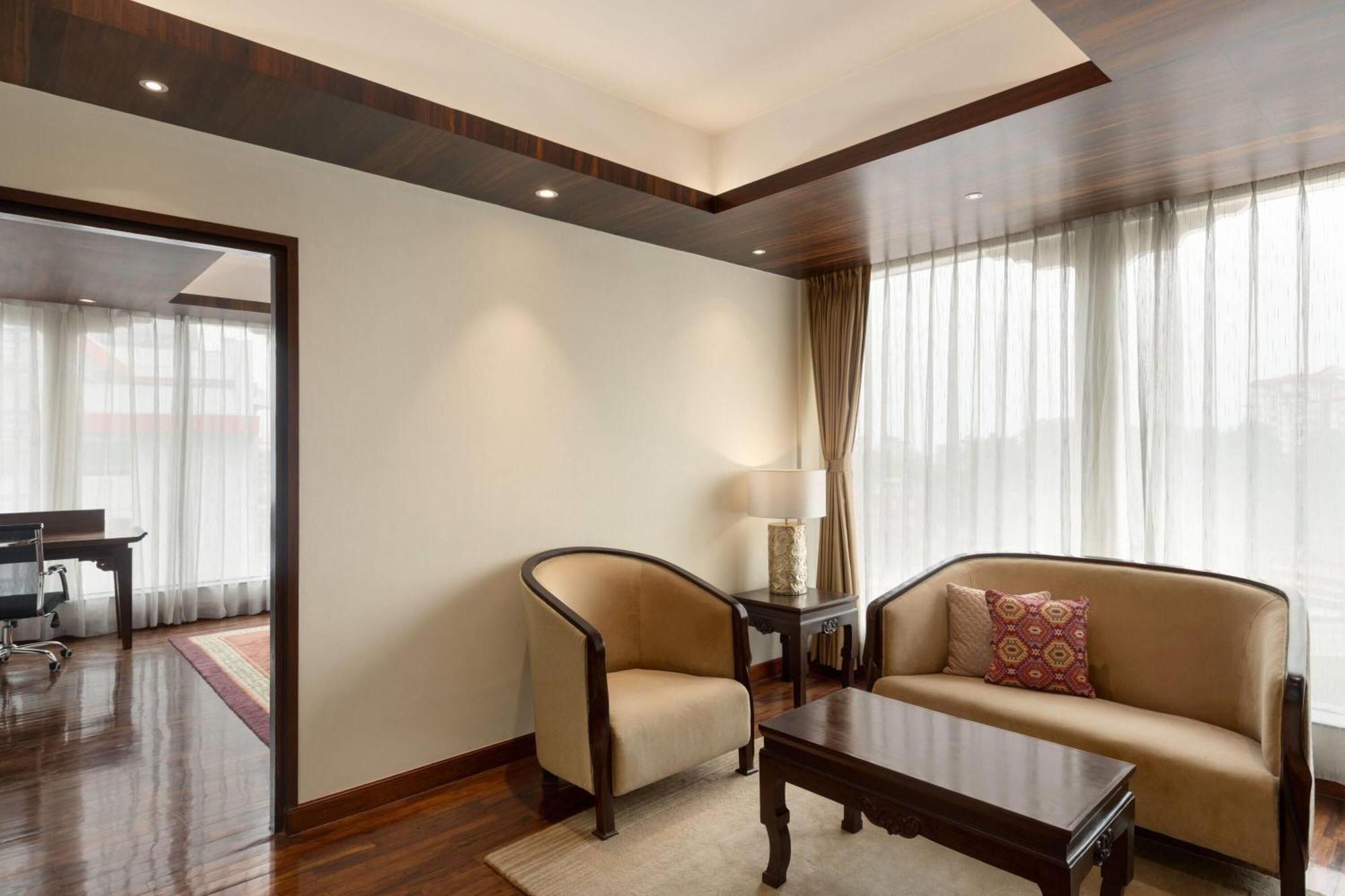 Hotel Ramada By Wyndham Kathmandu Dhumbarahi Exterior foto
